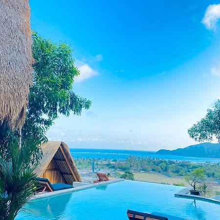 Sky Mountain Views Hotel Kuta  Екстериор снимка