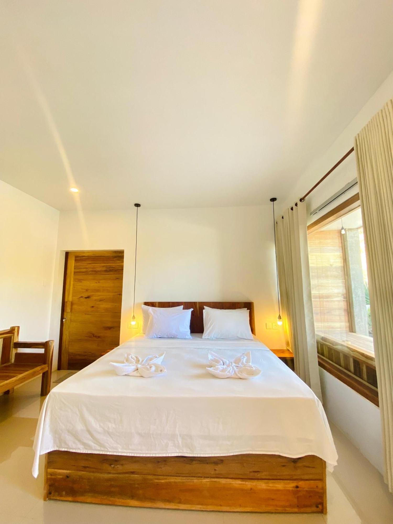Sky Mountain Views Hotel Kuta  Екстериор снимка